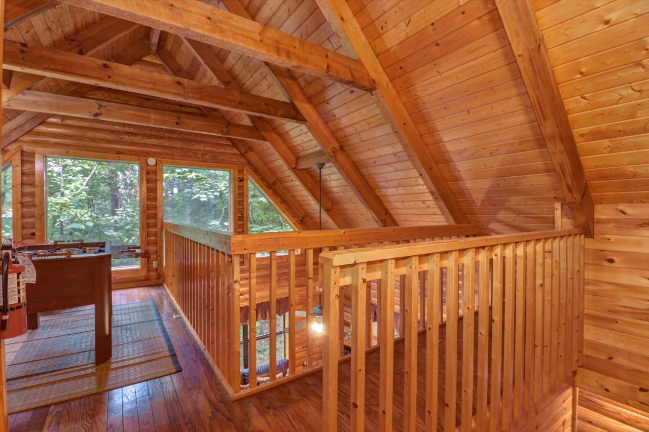 Friendly Bear Cabin Pigeon Forge Ngoại thất bức ảnh
